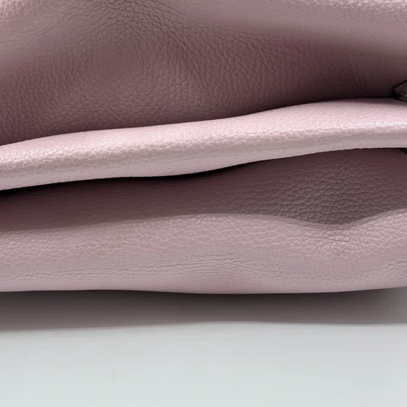Woman's Elegant Business Leather Shoulder Pink Bag - Crafted by Ripani - Picture 13 of 16